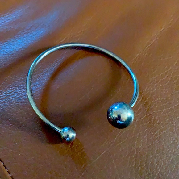 Silpada sterling silver Have a Ball bracelet B2895